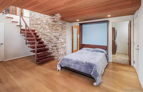 Bedroom - 330 Neptune Ave, Encinitas, CA 92024 photo 4 of 4