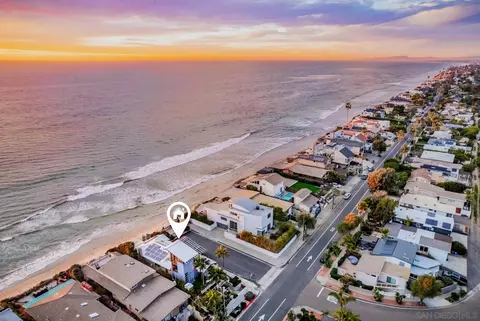 View/Area - 330 Neptune Ave, Encinitas, CA 92024 photo 5 of 8