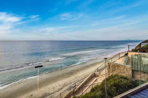 View/Area - 330 Neptune Ave, Encinitas, CA 92024 photo 8 of 8