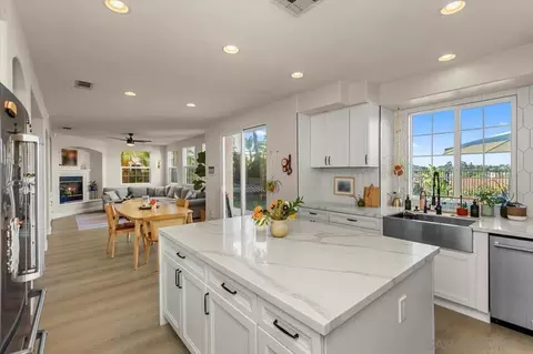 Kitchen - 3224 Avenida La Cima, Carlsbad, CA 92009 photo 4 of 4