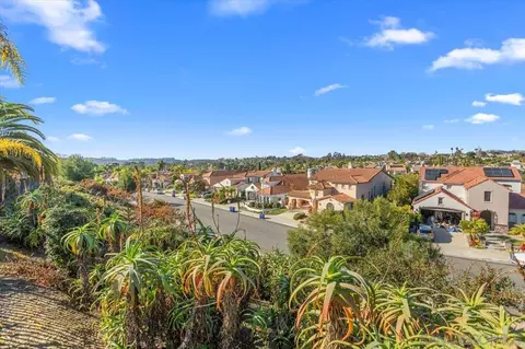 View/Area - 3224 Avenida La Cima, Carlsbad, CA 92009 photo 1 of 2