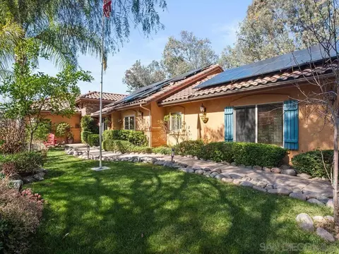176 Ransom Hill Ln, Ramona, CA 92065