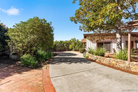 Exterior - 459 Carolina Rd, Del Mar, CA 92014 photo 17 of 21