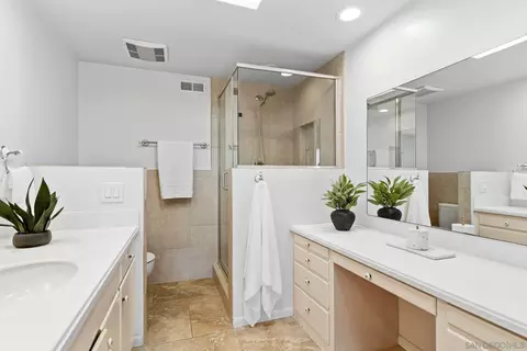 Bath - 459 Carolina Rd, Del Mar, CA 92014 photo 1 of 3