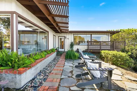 Exterior - 459 Carolina Rd, Del Mar, CA 92014 photo 5 of 21