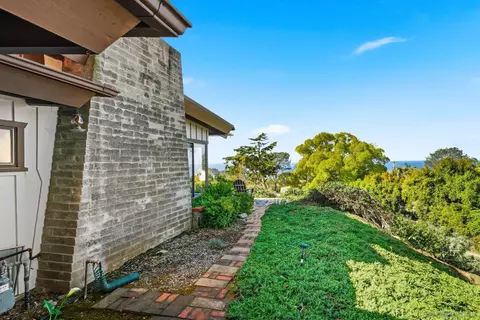 Exterior - 459 Carolina Rd, Del Mar, CA 92014 photo 16 of 21