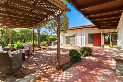 Exterior - 459 Carolina Rd, Del Mar, CA 92014 photo 7 of 21