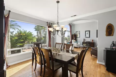 Dining - 2821 Summit Dr, Escondido, CA 92025 photo 2 of 3