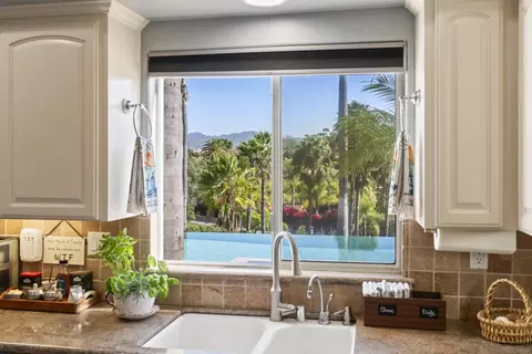 Kitchen - 2821 Summit Dr, Escondido, CA 92025 photo 4 of 4