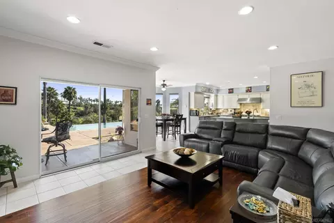 Living - 2821 Summit Dr, Escondido, CA 92025 photo 3 of 5