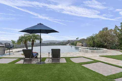 Exterior - 15480 Eastvale Rd, Poway, CA 92064 photo 14 of 24