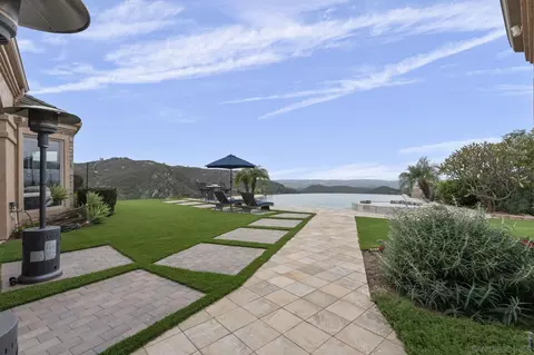 Exterior - 15480 Eastvale Rd, Poway, CA 92064 photo 11 of 24