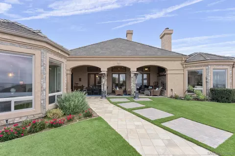 Exterior - 15480 Eastvale Rd, Poway, CA 92064 photo 6 of 24