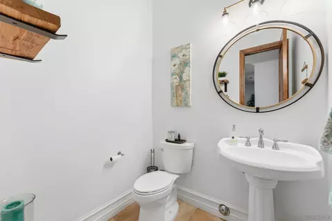 Bath - 15480 Eastvale Rd, Poway, CA 92064 photo 6 of 6