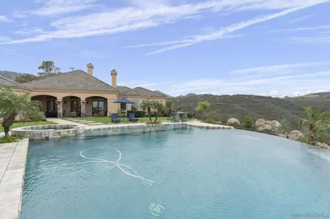 Exterior - 15480 Eastvale Rd, Poway, CA 92064 photo 10 of 24
