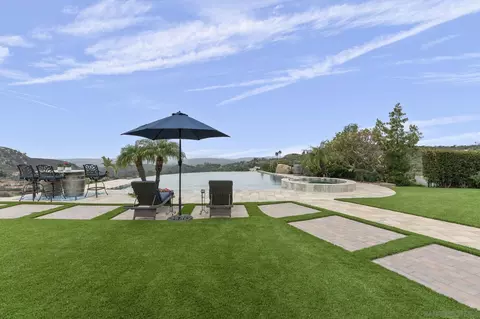 Exterior - 15480 Eastvale Rd, Poway, CA 92064 photo 18 of 24