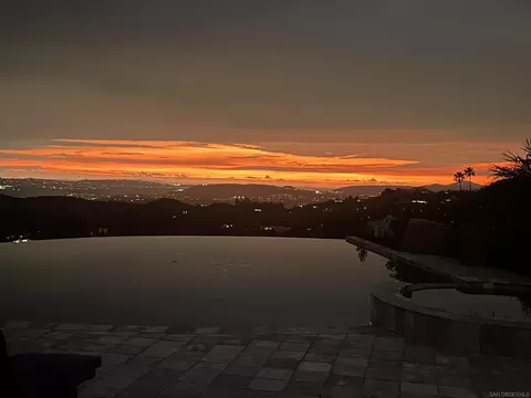 Exterior - 15480 Eastvale Rd, Poway, CA 92064 photo 4 of 24