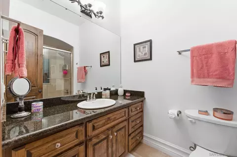 Bath - 15480 Eastvale Rd, Poway, CA 92064 photo 4 of 6