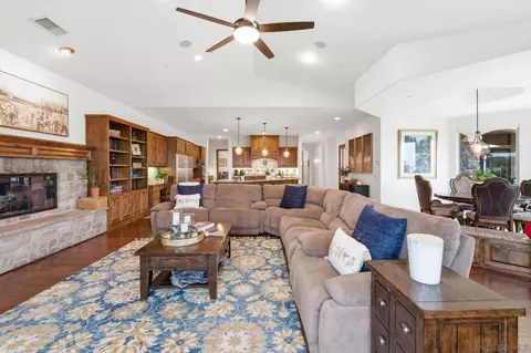 Living - 15480 Eastvale Rd, Poway, CA 92064 photo 2 of 4