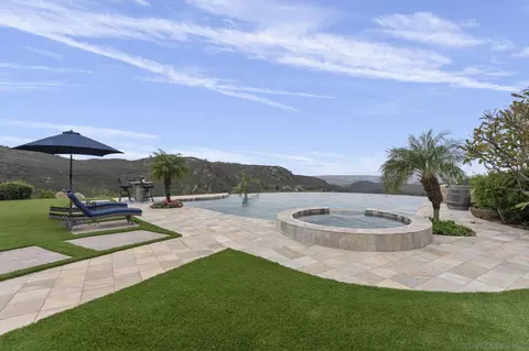 Exterior - 15480 Eastvale Rd, Poway, CA 92064 photo 13 of 24