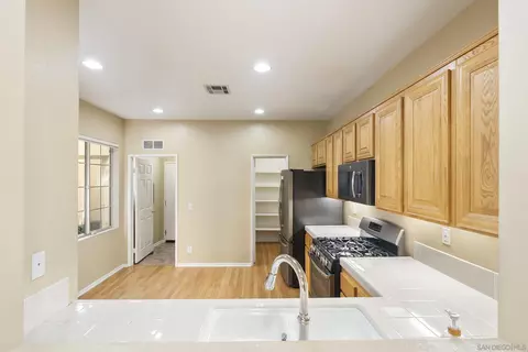 638 Sumner Way #4, Oceanside, CA 92058 photo 12