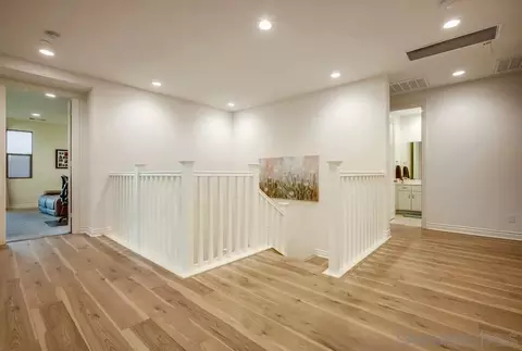 Entry Way - 35828 Blue Breton Dr, Fallbrook, CA 92028 photo 5 of 8