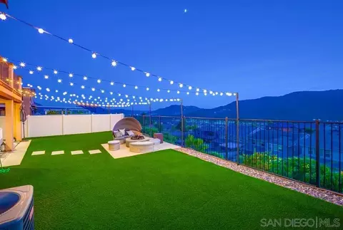 Exterior - 35828 Blue Breton Dr, Fallbrook, CA 92028 photo 6 of 10