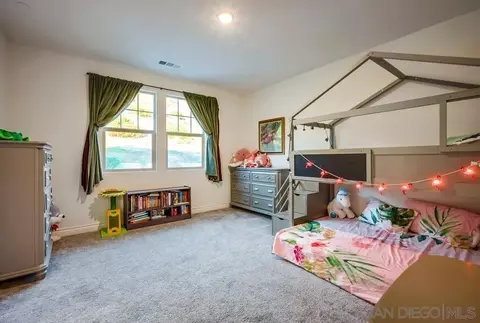 Bedroom - 35828 Blue Breton Dr, Fallbrook, CA 92028 photo 6 of 6