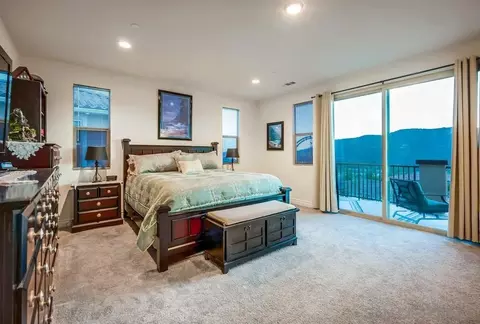 Bedroom - 35828 Blue Breton Dr, Fallbrook, CA 92028 photo 3 of 6