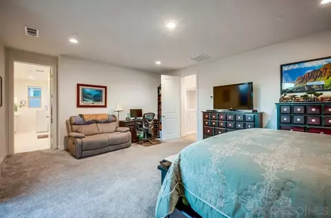 Bedroom - 35828 Blue Breton Dr, Fallbrook, CA 92028 photo 4 of 6