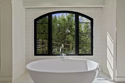 Bath - 5516 La Crescenta, Rancho Santa Fe, CA 92067 photo 1 of 2