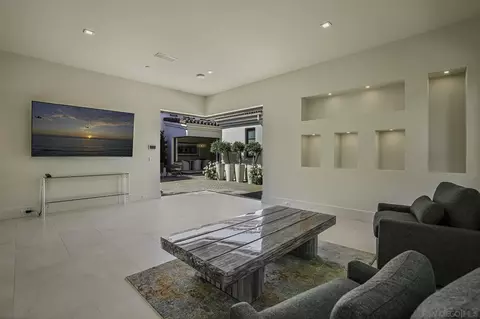 Living - 5516 La Crescenta, Rancho Santa Fe, CA 92067 photo 5 of 5