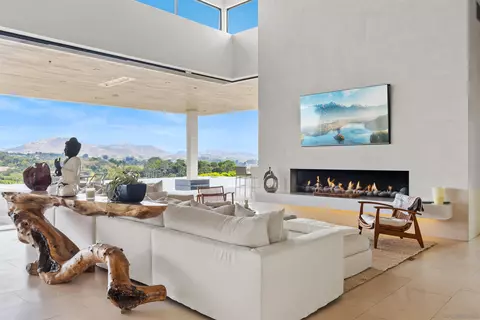 5516 La Crescenta, Rancho Santa Fe, CA 92067
