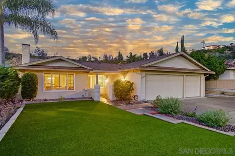 2086 Valley Lake Dr, El Cajon, CA 92020