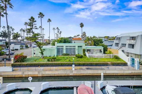 Exterior - 86 Half Moon Bnd, Coronado, CA 92118 photo 1 of 6