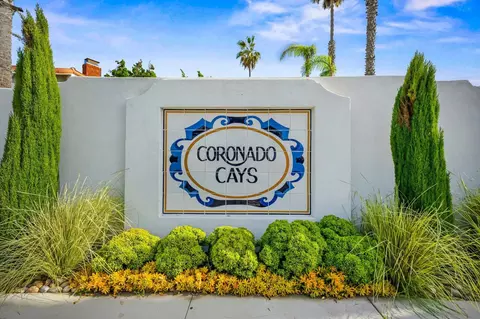View/Area - 86 Half Moon Bnd, Coronado, CA 92118 photo 5 of 10