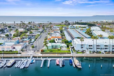 86 Half Moon Bnd, Coronado, CA 92118