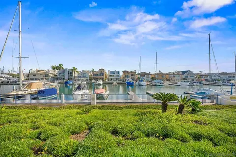 View/Area - 86 Half Moon Bnd, Coronado, CA 92118 photo 4 of 10
