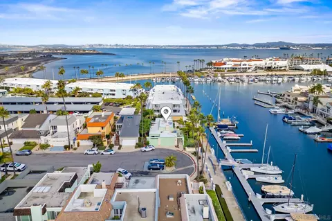View/Area - 86 Half Moon Bnd, Coronado, CA 92118 photo 8 of 10