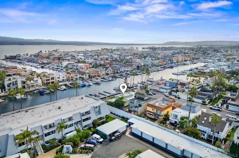 View/Area - 86 Half Moon Bnd, Coronado, CA 92118 photo 9 of 10