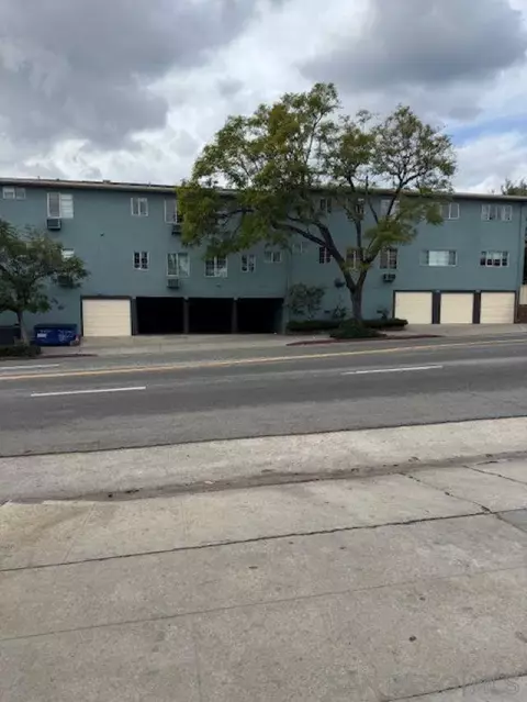 Undisclosed, Los Angeles, CA 90027