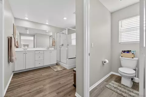 Entry Way - 28331 Memory Ln, Winchester, CA 92596 photo 3 of 6