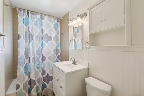 Bath - 203 D St, Ramona, CA 92065 photo 1 of 1