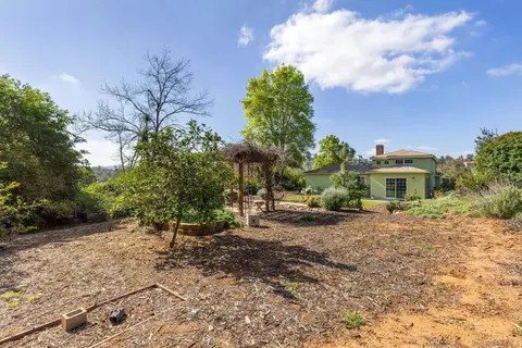 Exterior - 4083 Nabal, La Mesa, CA 91941 photo 11 of 12