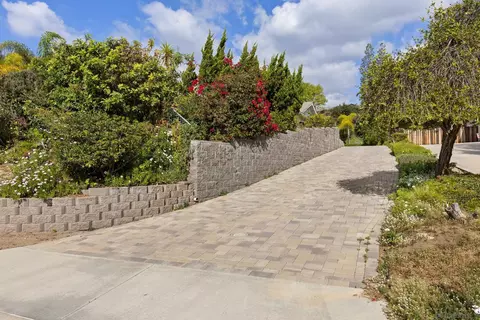 Exterior - 481 Stable Ridge St, El Cajon, CA 92019 photo 4 of 15
