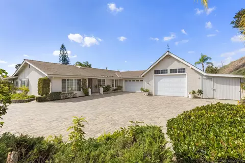 481 Stable Ridge St, El Cajon, CA 92019
