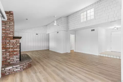 Living - 481 Stable Ridge St, El Cajon, CA 92019 photo 4 of 6
