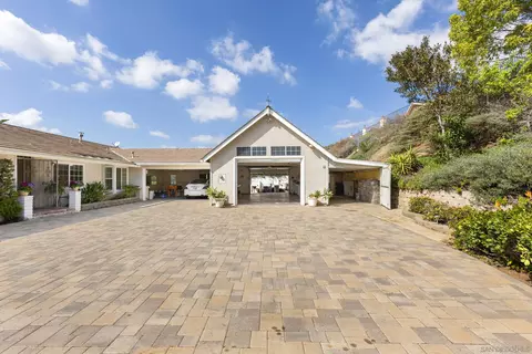 Exterior - 481 Stable Ridge St, El Cajon, CA 92019 photo 7 of 15