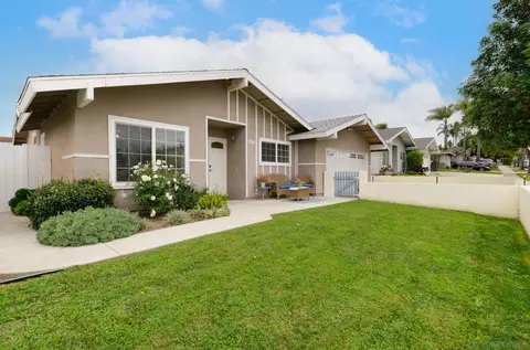 154 Harrison St, Oceanside, CA 92057