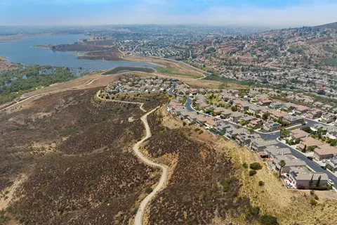 View/Area - 10145 Challenger Ct, Spring Valley, CA 91978 photo 3 of 6